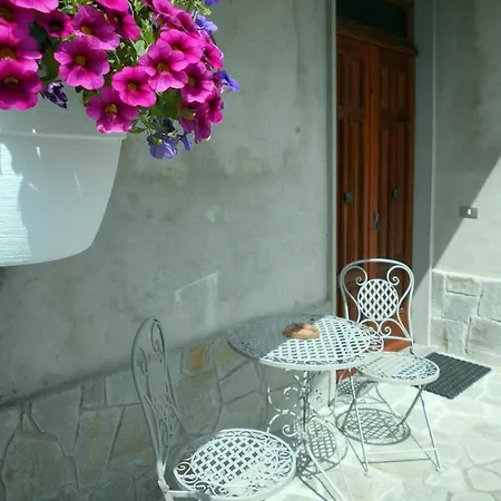 Casa Cloe Isola (Tuscany)